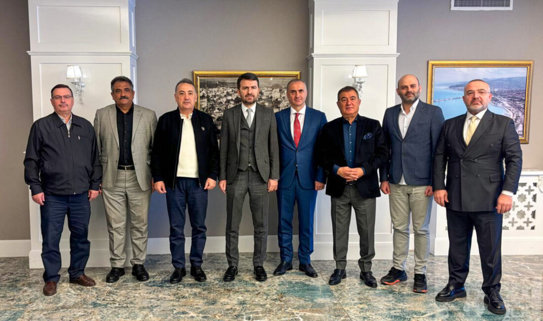 Basın İlan Kurumu Genel Müdürü Abdulkadir Çay, memleketi Samsun’da resmî