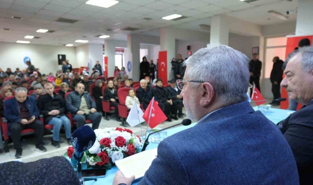 Çorum Belediye Başkanı Dr. Halil İbrahim Aşgın, Çöplü Mahallesi sakinleriyle