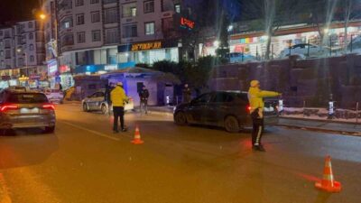 Akyurt ilçesinde polis ekipleri, yılbaşı öncesinde geniş kapsamlı denetim operasyonu