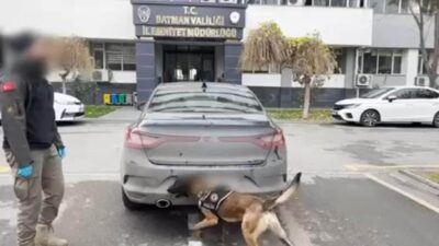 Batman ilinde gerçekleştirilen operasyonda, bir otomobilde yapılan arama sonucunda balyalar