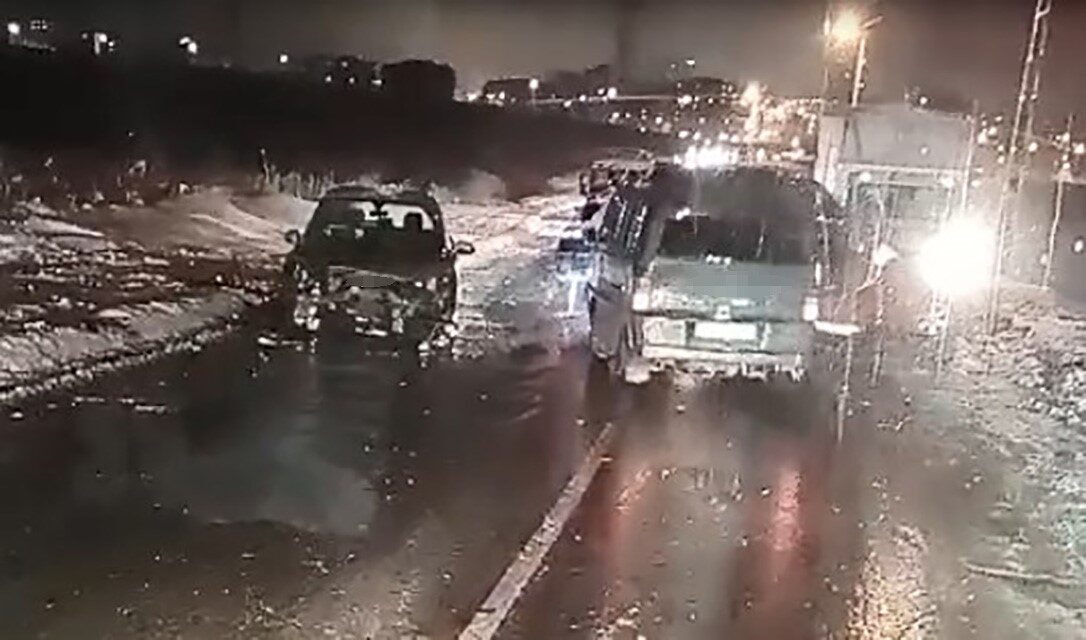 Batman ilinde meydana gelen yoğun kar yağışı sonrasında meydana gelen