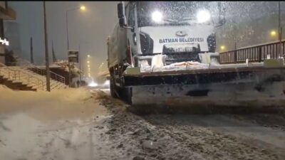 Batman’da son iki gündür durmaksızın devam eden yoğun kar yağışı,