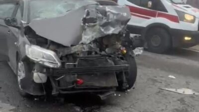 Batman-Kozluk karayolunda, Dövecik köyü kavşağında meydana gelen zincirleme trafik kazasında