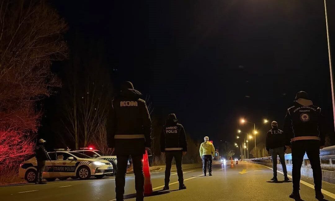 Bayburt İl Emniyet Müdürlüğü, yeni yıla huzur ve güven içinde