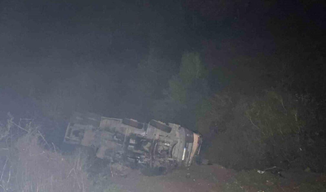 Yenice ilçesine bağlı Karşıyaka Mahallesi’nde meydana gelen bir kazada, beton