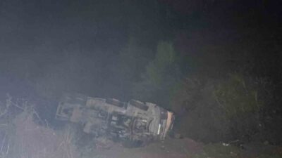 Yenice ilçesine bağlı Karşıyaka Mahallesi’nde meydana gelen bir kazada, beton