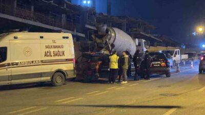 İstanbul’un Arnavutköy ilçesinde, beton mikserinin temizliğini yaparken içine düşen sürücü