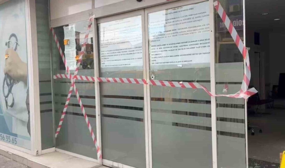 Beyoğlu’nda yer alan taşınma sürecindeki Özel Okmeydanı Hastanesi’ne geçtiğimiz gece