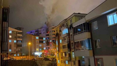 Bilecik’te Bahçelievler Mahallesi Dinar Sokak’ta bulunan 7 katlı bir binanın