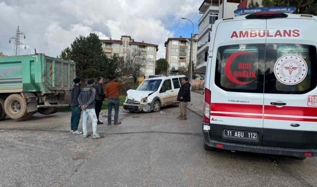 Bilecik ilinde meydana gelen trafik kazasında kamyon ile hafif ticari