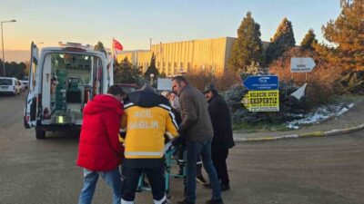 Bilecik’te bir hafif ticari aracın yayaya çarpması sonucu yaya yaralandı.