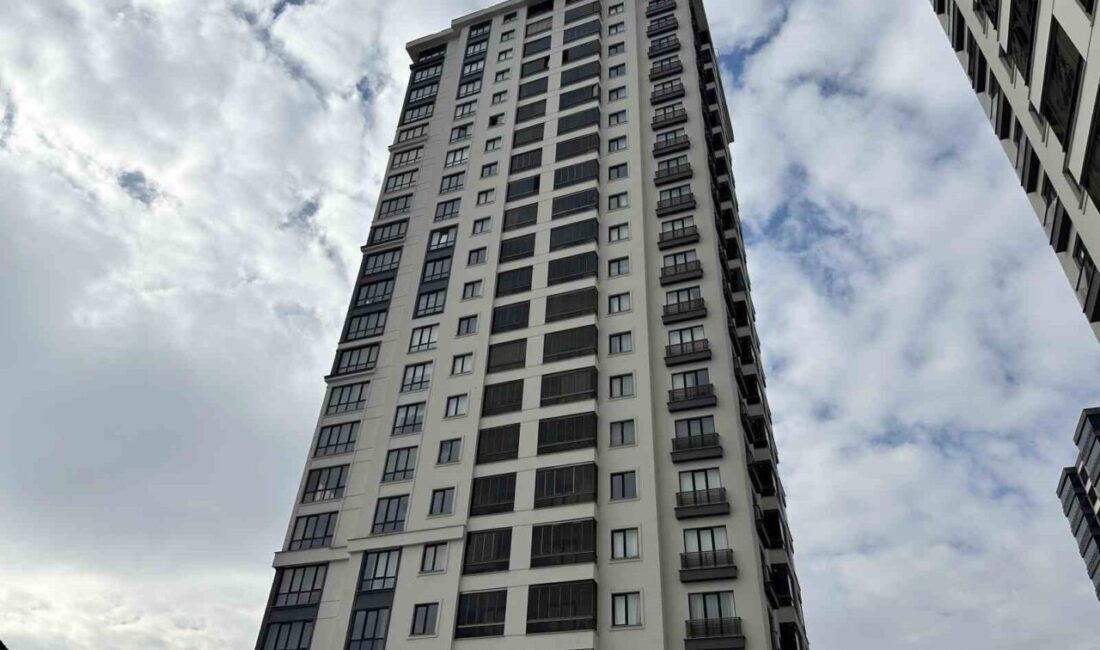 Kastamonu’da, bir apartmanın 14. katından düşerek hayatını kaybeden kadının nişanlısı,