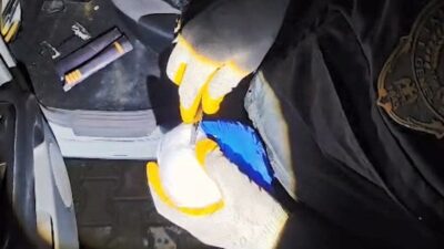 Bitlis’te, yabancı uyruklu 2 kişinin yakalanması sonucunda mide ve bağırsaklarında