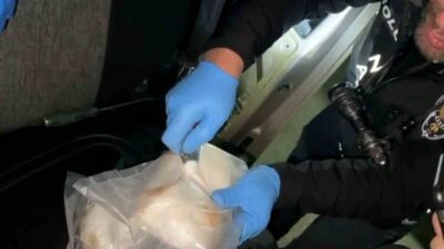Bolu’da polis ve jandarma ekipleri tarafından belirlenen adreslere yapılan operasyonlarda