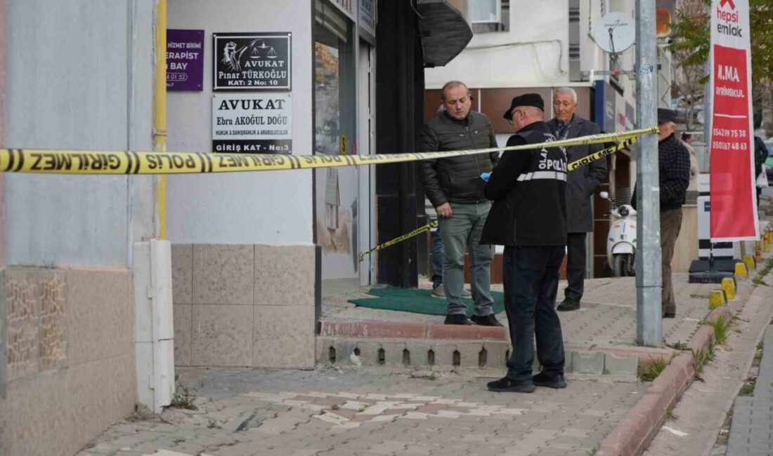 Kırıkkale’de, avukatlık bürosunda gerçekleşen boşanma protokolü görüşmesinde kayınpederi tarafından tabancayla