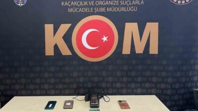 Burdur’da, polis ekipleri tefecilikle mücadele kapsamında yürütülen operasyonda 3 cep