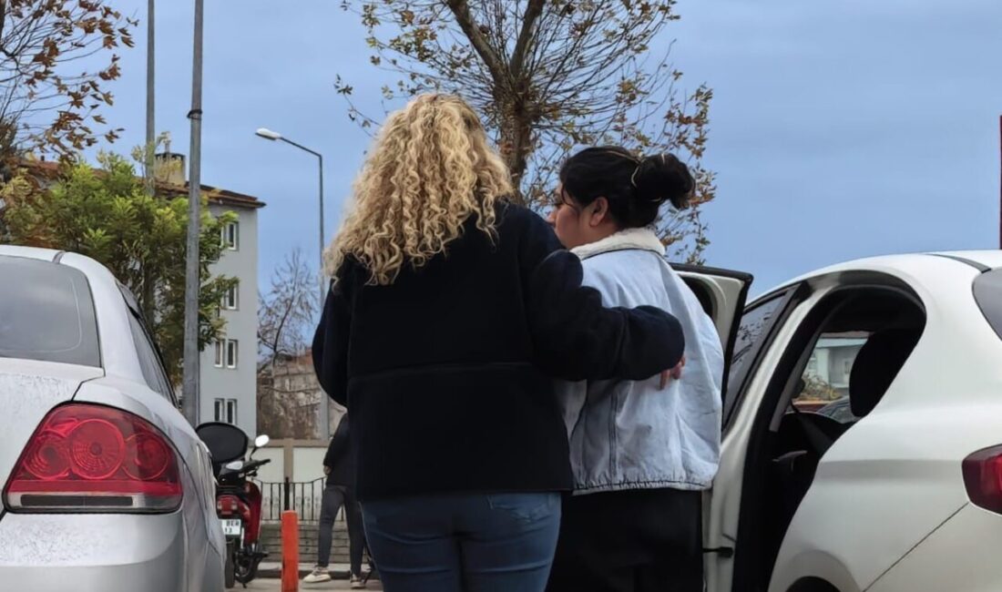 Bursa’nın İnegöl ilçesinde Narkotik Büro Amirliği ekipleri tarafından bir eve