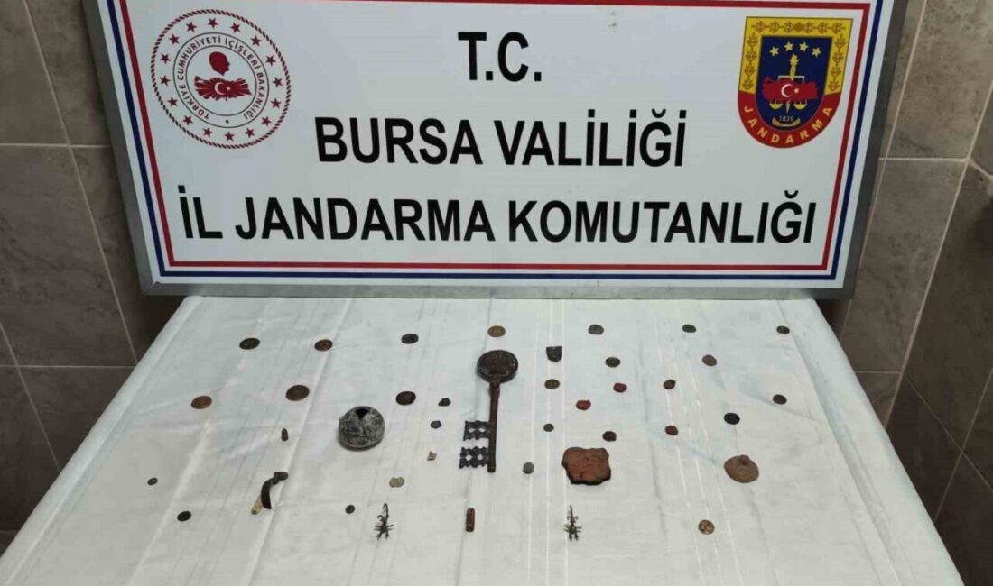 Bursa’nın Nilüfer ilçesinde gerçekleştirilen “Anadolu Mirası Operasyonu”nda, Bizans ve Roma