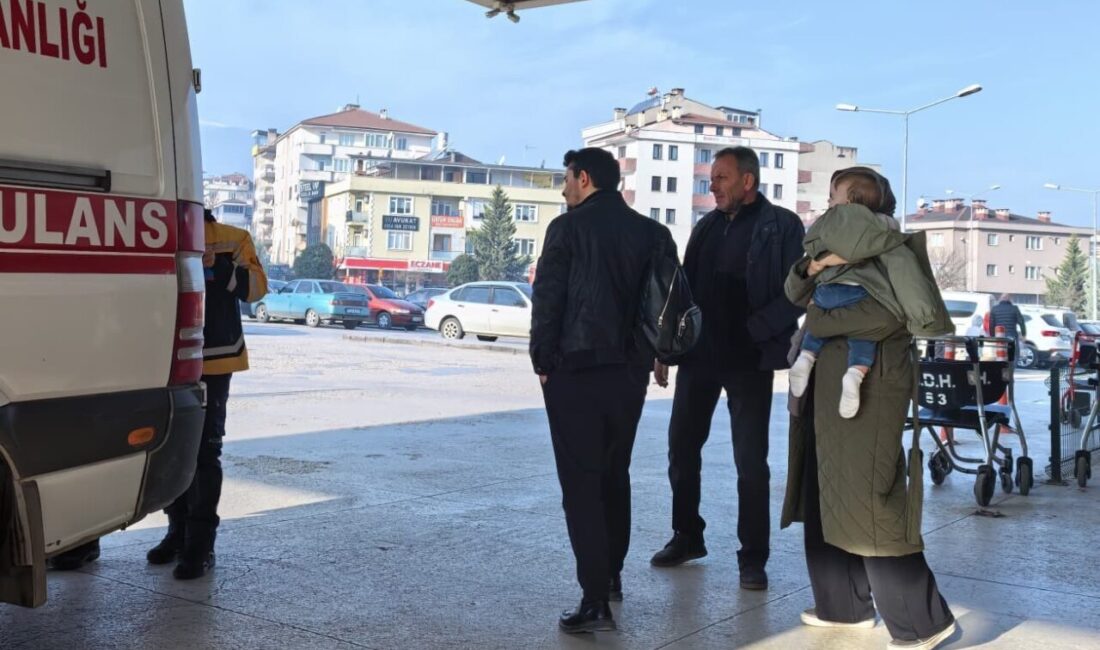 Bursa’nın İnegöl ilçesinde, bir bebek ağzına aldığı fıstık nedeniyle akciğerine