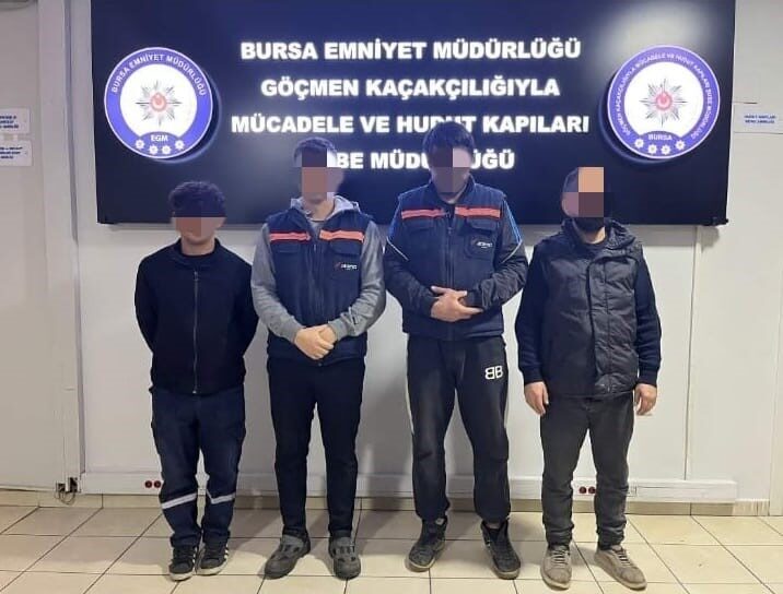 Bursa’da düzensiz göçle mücadele kapsamında gerçekleştirilen denetimlerde 3 bin 794