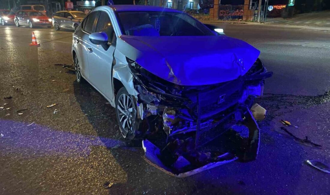 Bursa Asfaltı’nda akşam saatlerinde yaşanan trafik kazasında bir kişi ağır