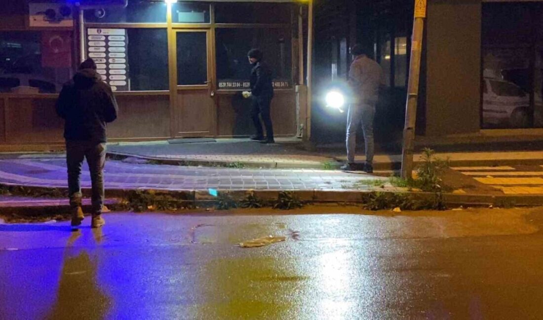 Bursa’nın İnegöl ilçesinde yaşanan bir silahlı kavgada 1 kişi yaralandı.