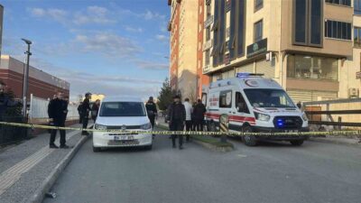 Kastamonu’da bir kişi, caddede kaçtığı kişiyi tüfekle vurarak bacağından yaraladı.