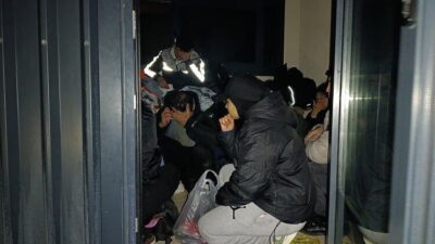 Çanakkale’nin Ayvacık ilçesinde Sahil Güvenlik Komutanlığı ve jandarma ekipleri tarafından