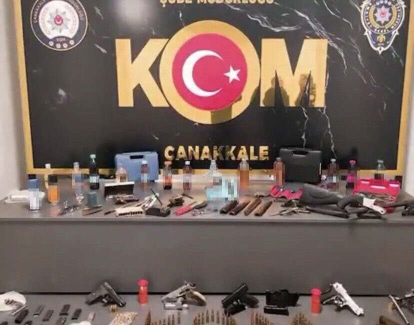 Çanakkale İl Emniyet Müdürlüğü ekipleri tarafından düzenlenen operasyonda kaçakçılık suçundan