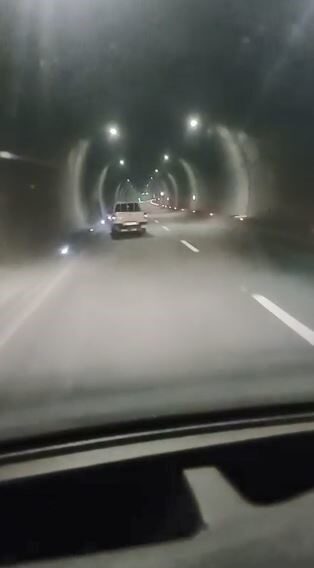 Artvin’de, Borçka-Hopa karayolundaki Cankurtaran Tüneli’nde meydana gelen olay, sosyal medyada