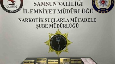Çarşamba ilçesinde polis ekiplerinin gerçekleştirdiği operasyonda çeşitli türlerde uyuşturucu madde