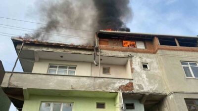 Ergene ilçesinde bulunan bir evin çatı katında meydana gelen büyük