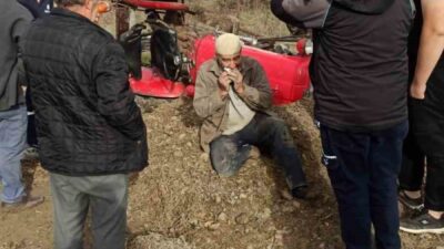 Kastamonu’da meydana gelen trafik kazasında cenaze aracı ile traktörün çarpışması