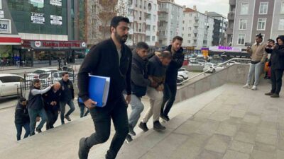 Çerkezköy ilçesinde faiz oranları yüksek olmakla suçlanan ve vatandaşları senet