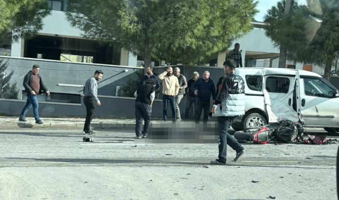 Çeşme ilçesinde meydana gelen trafik kazasında, bir motosiklet ile hafif