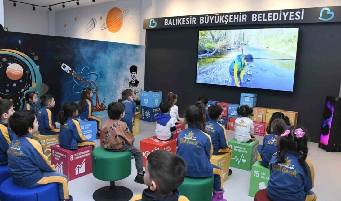 Balıkesir Büyükşehir Belediyesi, çocuklarda çevre bilincini artırmayı ve bilimsel etkileşimli