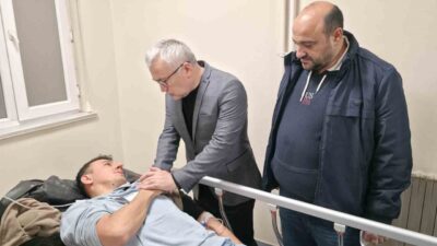 Sivas’ın Zara ilçesindeki bir kaza sonucunda cezaevi personelini taşıyan bir