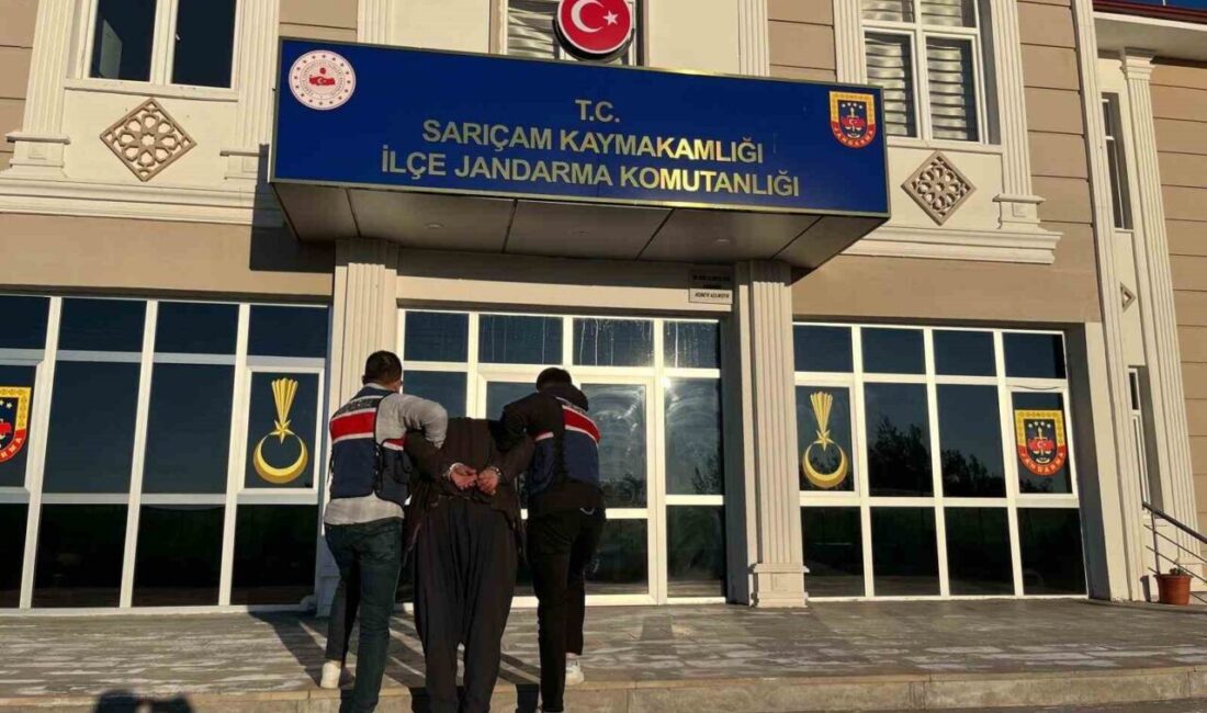 Adana’da, nitelikli cinsel istismar suçundan aranan ve 15 yıl hapis