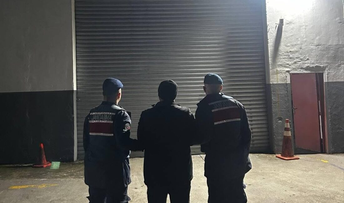 Rize’de, ‘çocuğun cinsel istismarı’ suçundan aranan bir şahıs, jandarma ekipleri