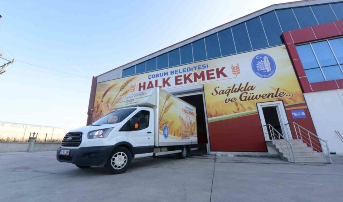 Çorum ilinde, fırınlarda satılan 210 gram ağırlığındaki ekmeklerin fiyatı 15