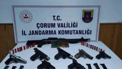 Çorum ilinde, jandarma ekipleri tarafından gerçekleştirilen bir operasyonda bir adreste