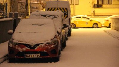 Çorum’un yüksek kesimlerini etkisi altına alan kar yağışı, gece yarısından