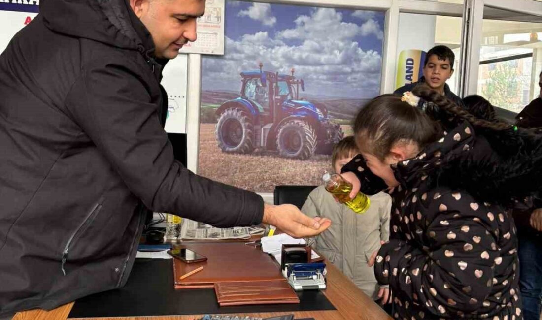 Alaca ilçesindeki özel bireyler, Regaip Kandili nedeniyle ilçe sakinlerine ve