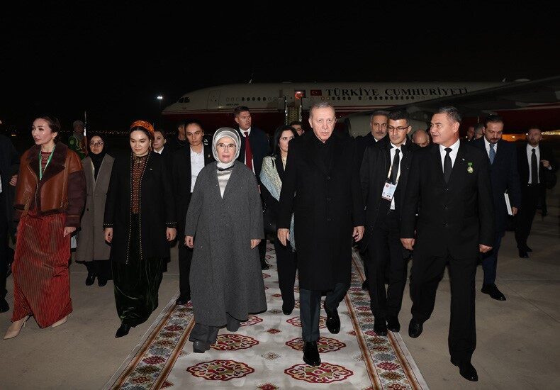 Türkiye Cumhurbaşkanı Recep Tayyip Erdoğan, Türkmenistan’a Uluslararası Barış ve Güven