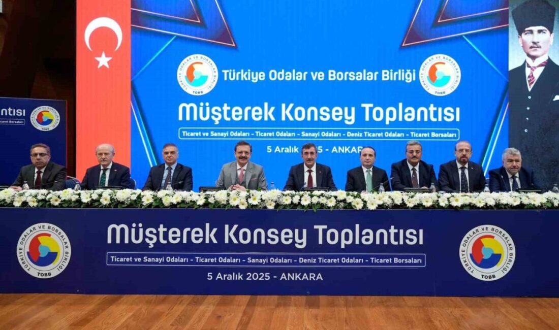 Cumhurbaşkanı Yardımcısı Cevdet Yılmaz, dünya ekonomisinin 2003-2024 döneminde yaklaşık yüzde