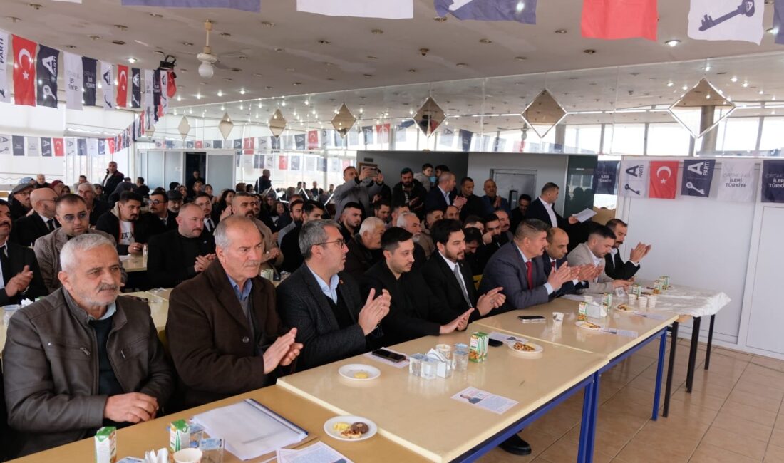Anahtar Parti Yerköy İlçe Başkanlığı, 1. Olağan Kongresi’ni teşkilat mensupları,