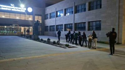 Afyonkarahisar’da, polis tarafından gerçekleştirilen operasyonda DEAŞ silahlı terör örgütüne mensup