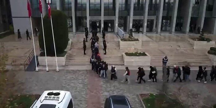 Denizli merkezli 6 ilde, 33 kişiyi 1 milyon 492 bin