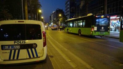Denizli’de yaşlı bir adamın halk otobüsüne yetişmeye çalışırken dengesini kaybedip