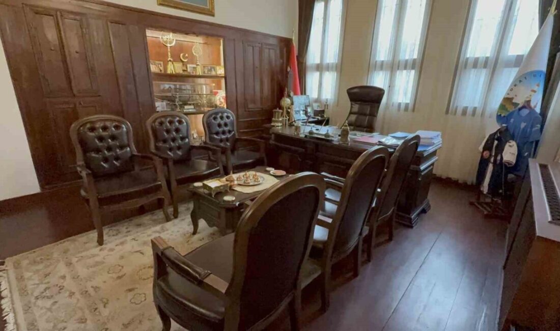 Tokat Belediye Başkanı Mehmet Kemal Yazıcıoğlu’nun makam odasına dinleme cihazı